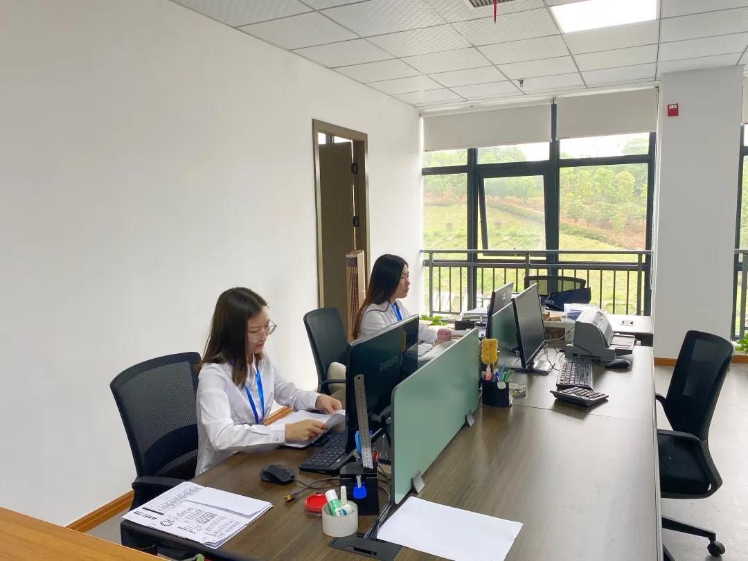 1672393010632934.jpg 32.jpg